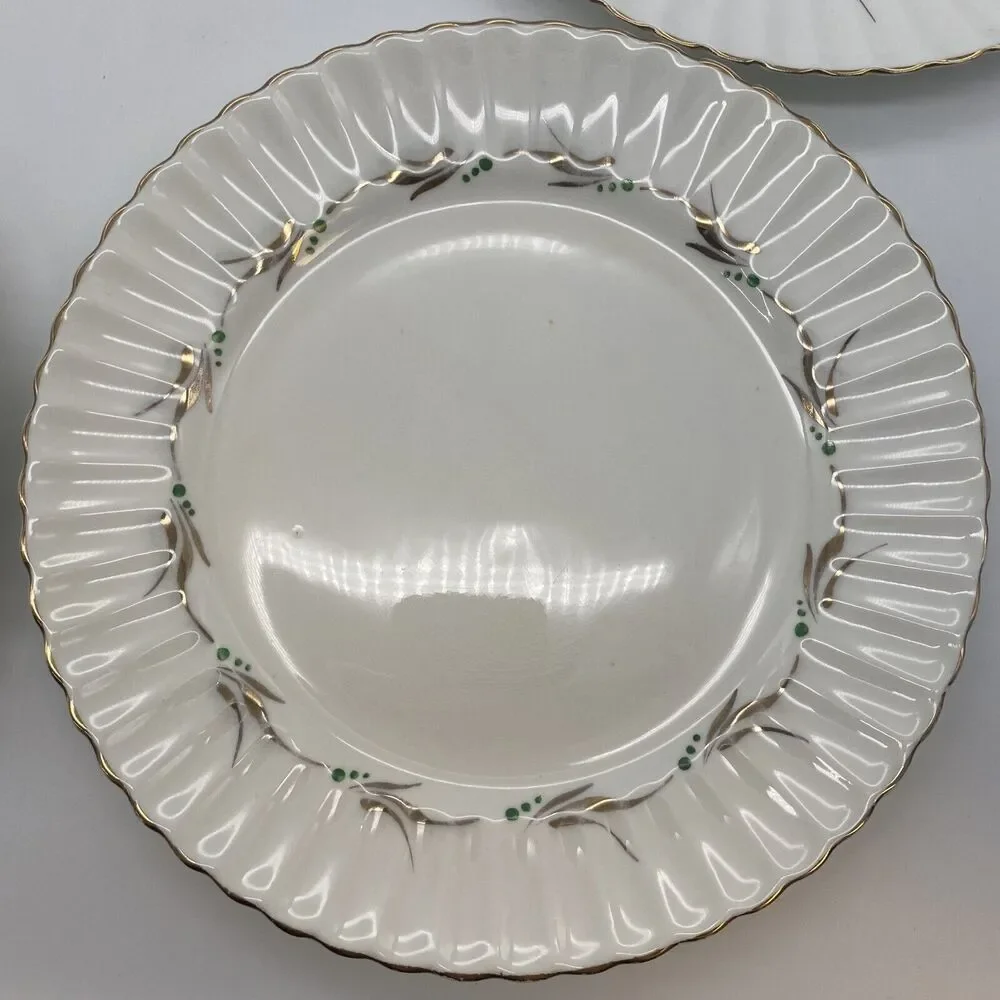 Fondeville EmbassyWare England Bone China Gold Leaf Cut Trim Set Of 6 Plates